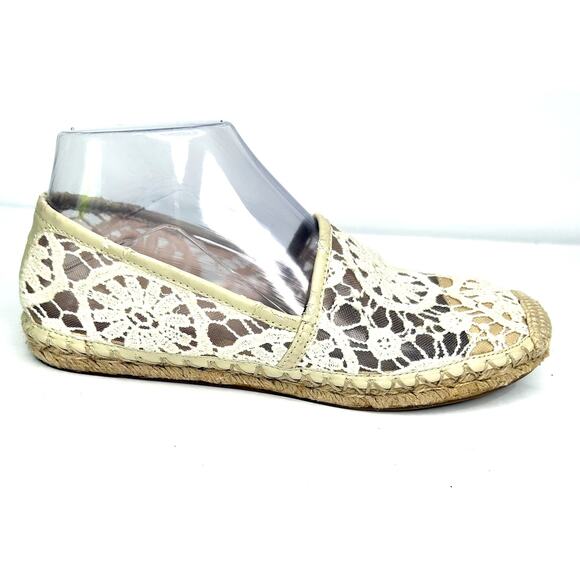 Halogen Off White Crocheted Lace Slip On Espadrille Flat Shoes - Picture 2 of 9